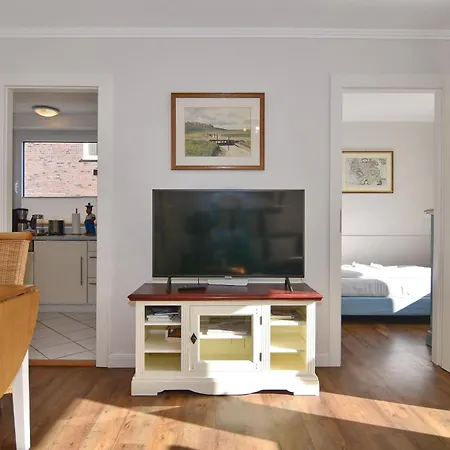 Carmen Sylva, Whg 18 公寓