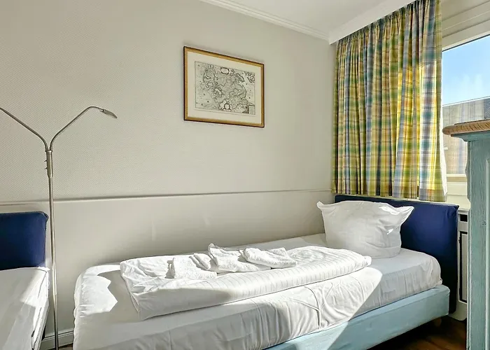 Carmen Sylva, Whg 18 公寓 *